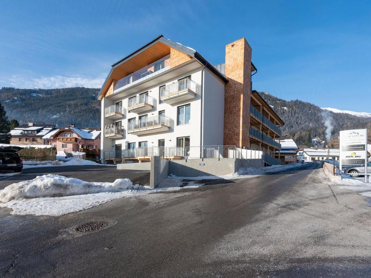 Apartment With Ski Bus On The Doorstep Mauterndorf  Exterior photo