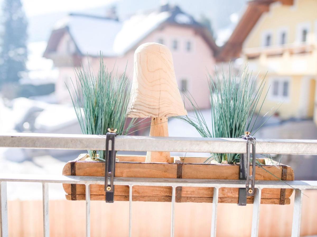Apartment With Ski Bus On The Doorstep Mauterndorf  Exterior photo