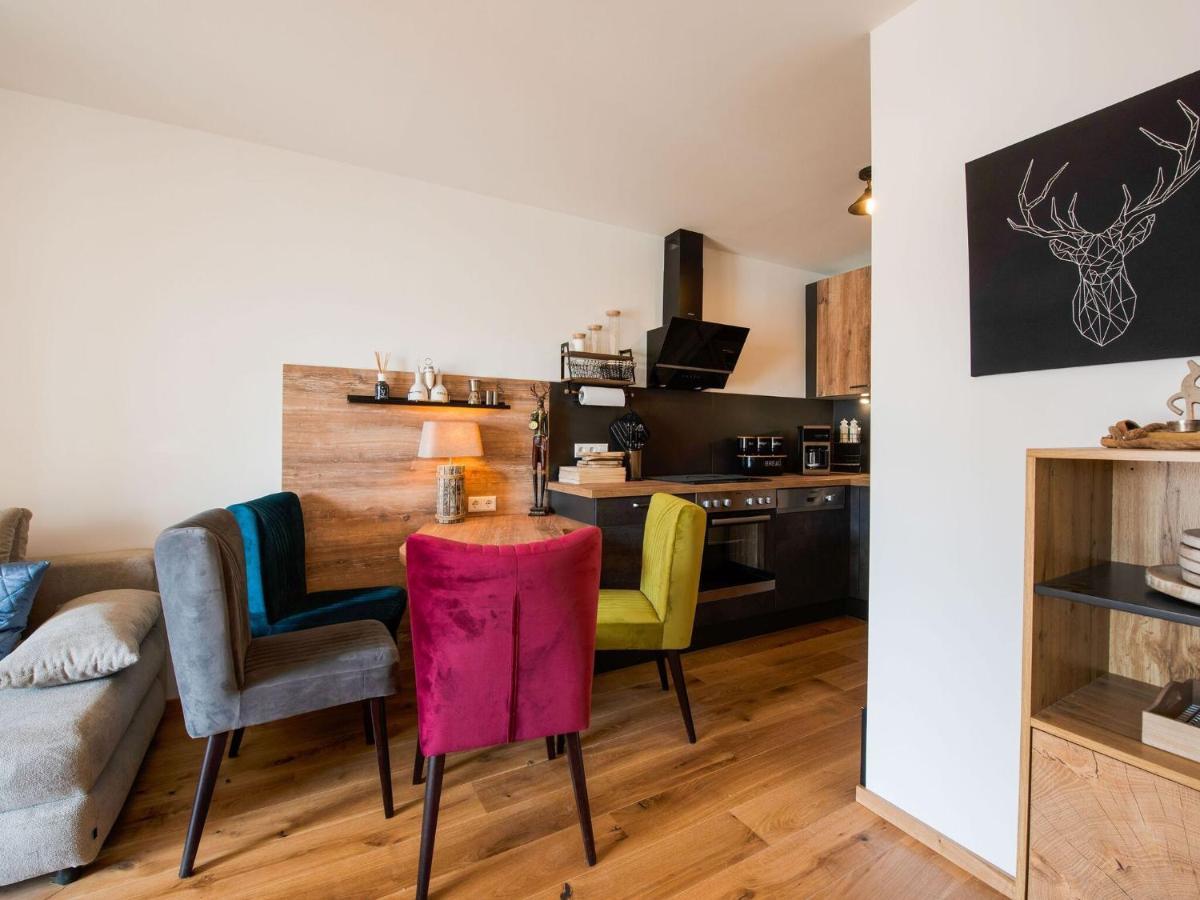 Apartment With Ski Bus On The Doorstep Mauterndorf  Exterior photo